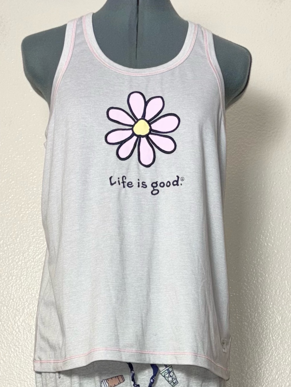 Life Is Good Pajama Set White Daisy Tank, Light Gray Lounge Pants women's medium - Picture 4 of 16